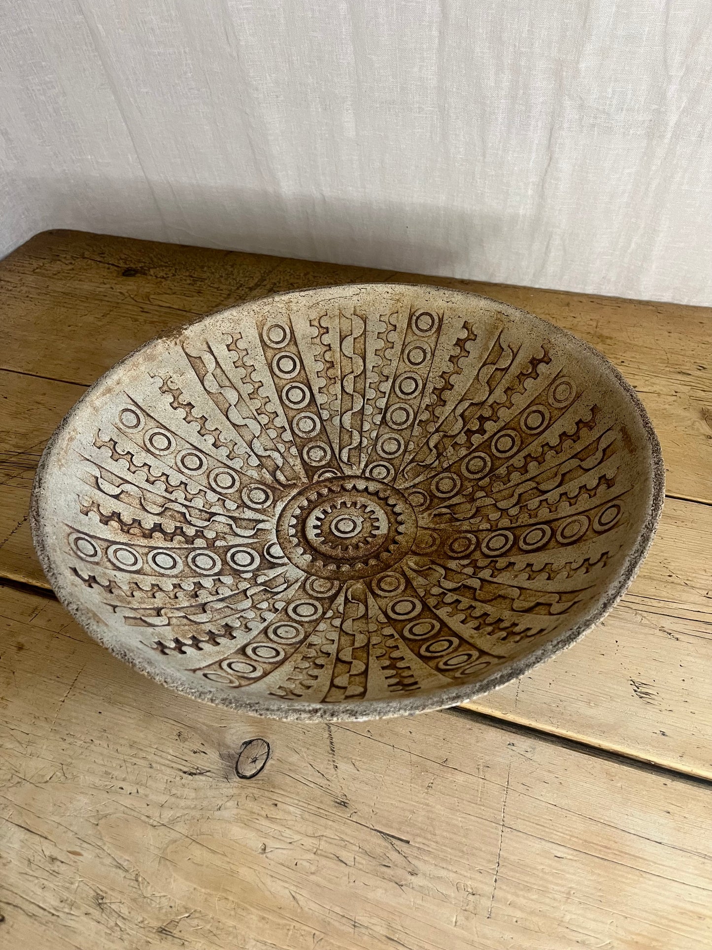 Decorative Brutalist Cream Studio Pottery Bowl. 1970s.