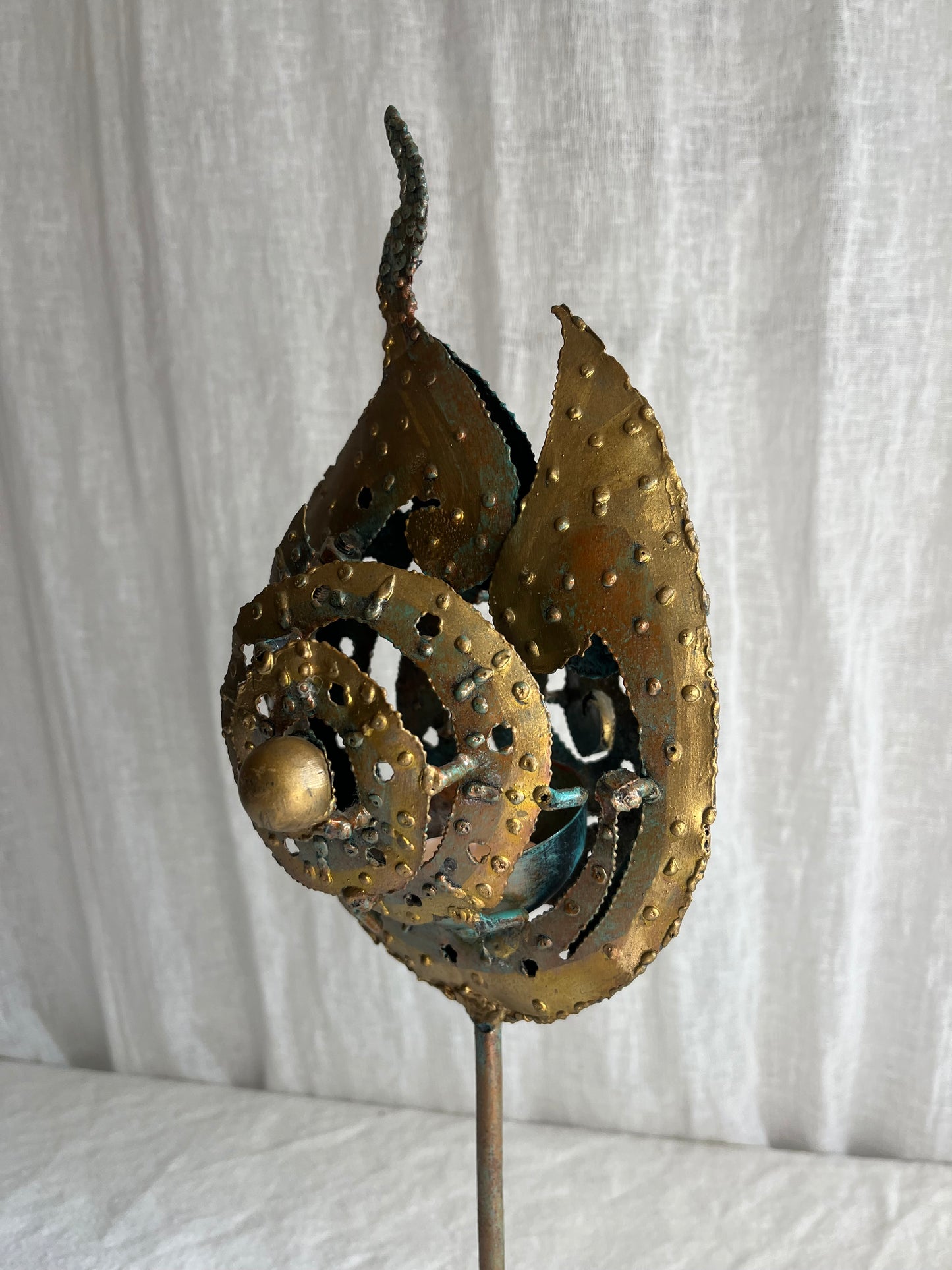 ‘Flaming Shell’ Candle Holder