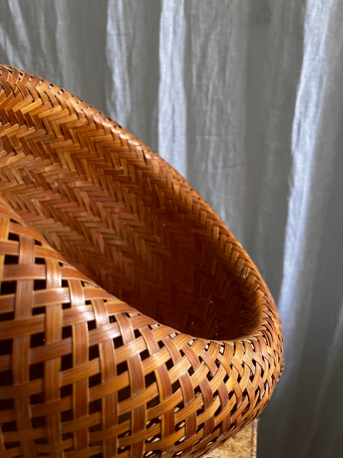 Vintage Hand Woven ‘Ikebana’ Basket