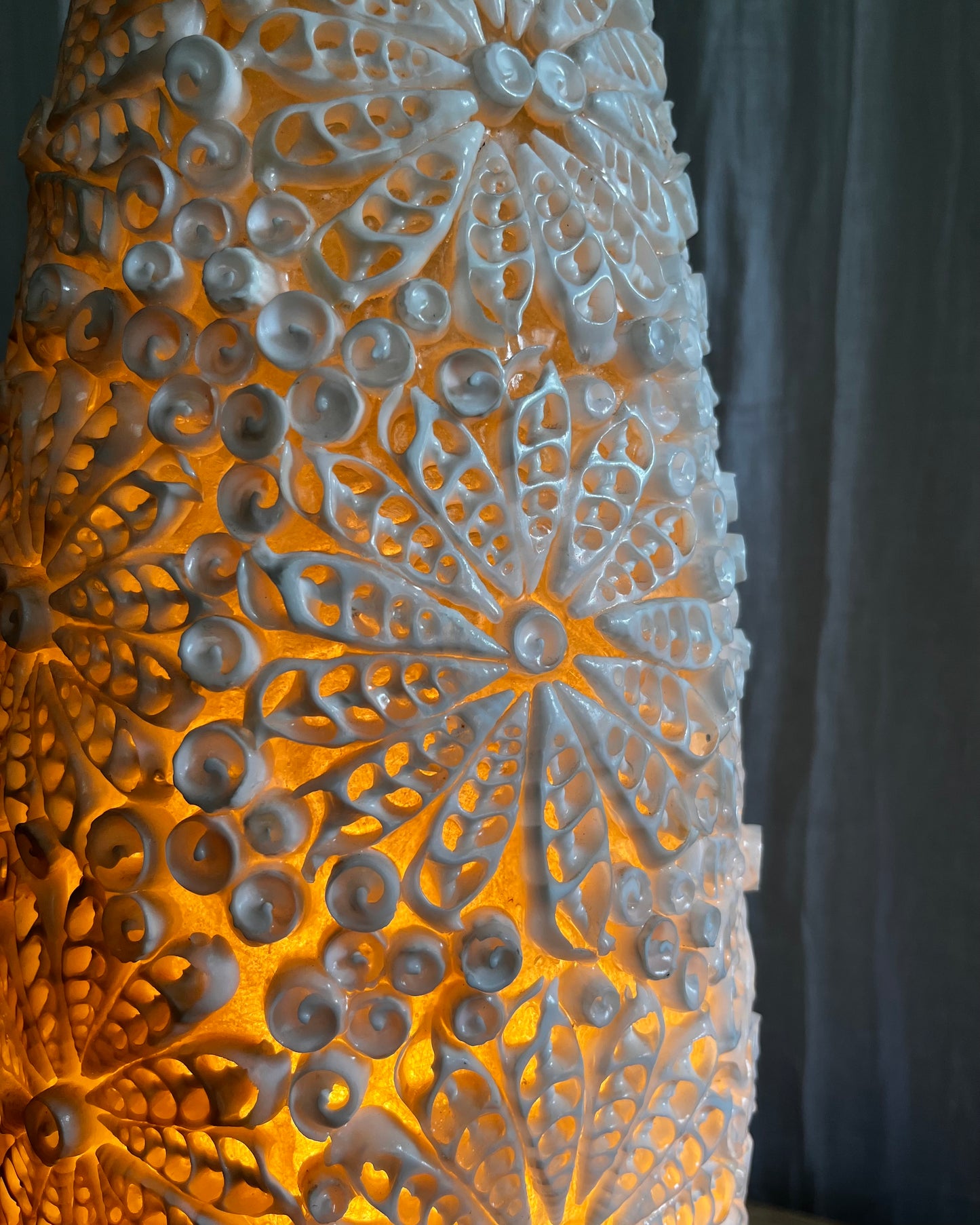 Rare Hollywood Regency Shell Lamp c1960