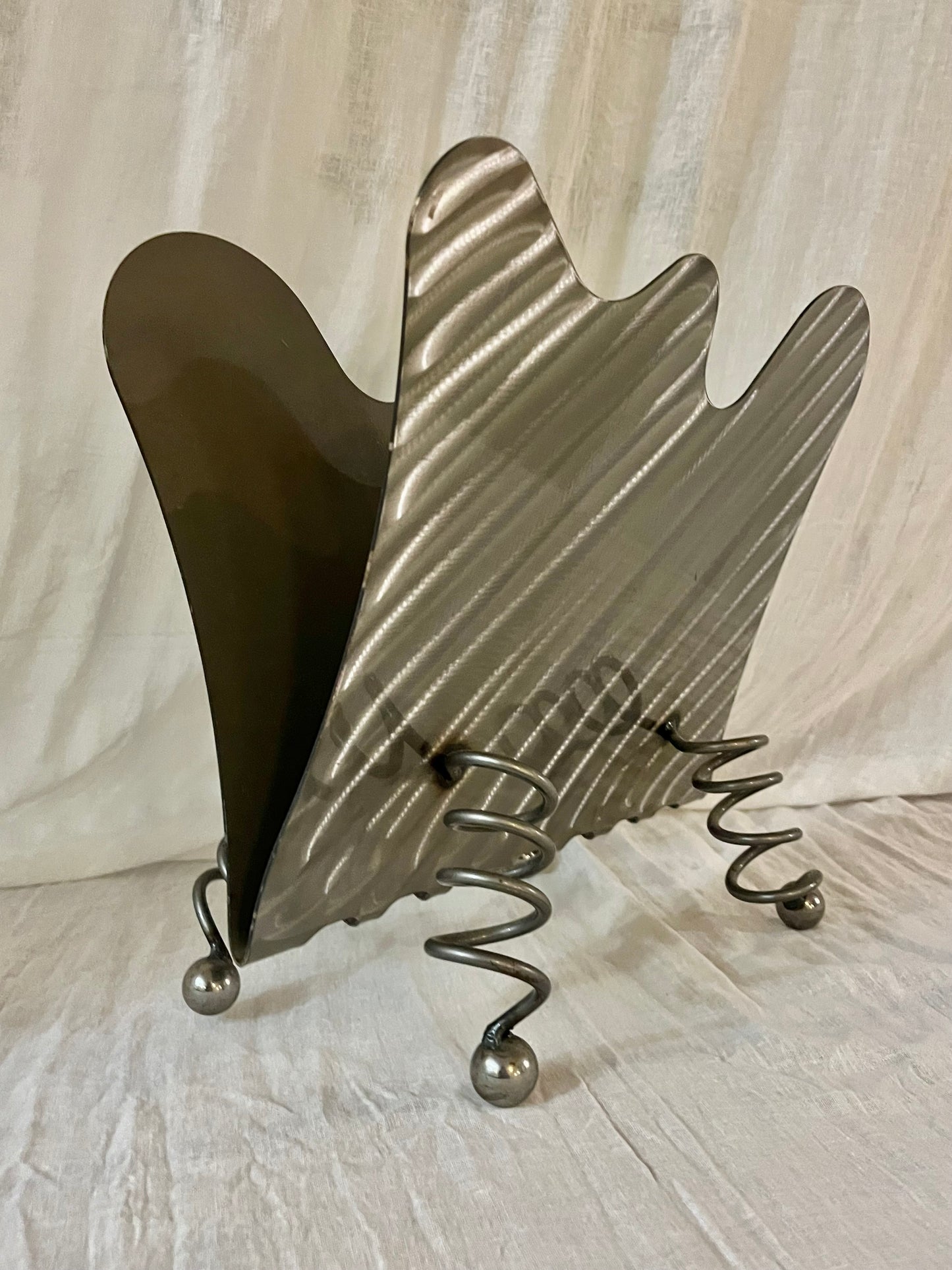 Wavy Post Modern Magazine Rack