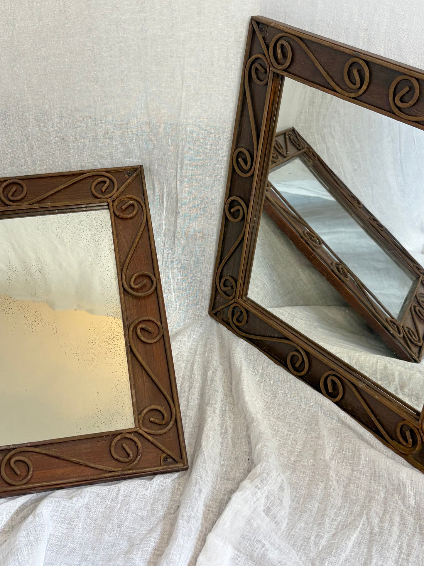 Square Accent Mirrors
