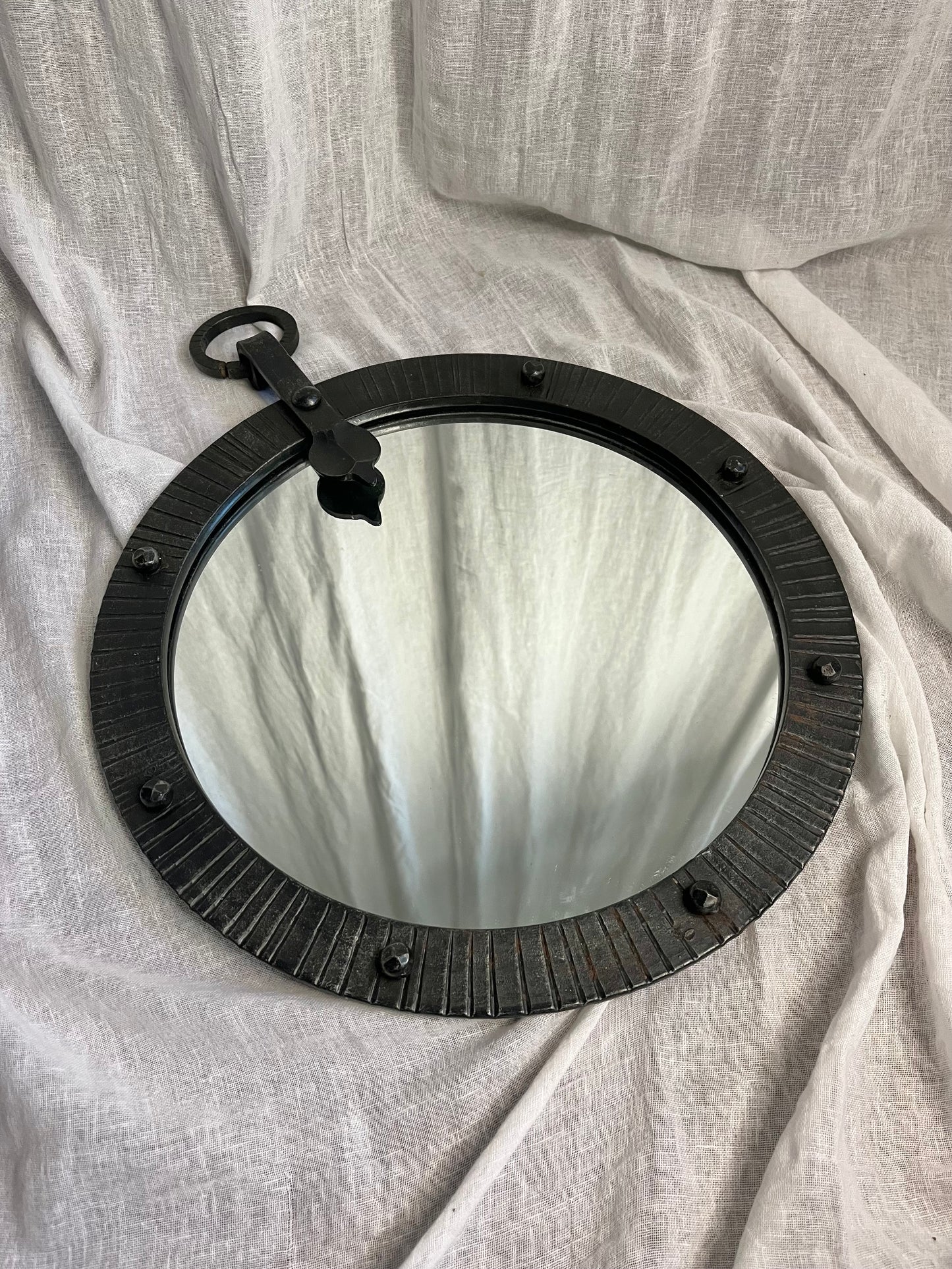 Circular Forged Mirror
