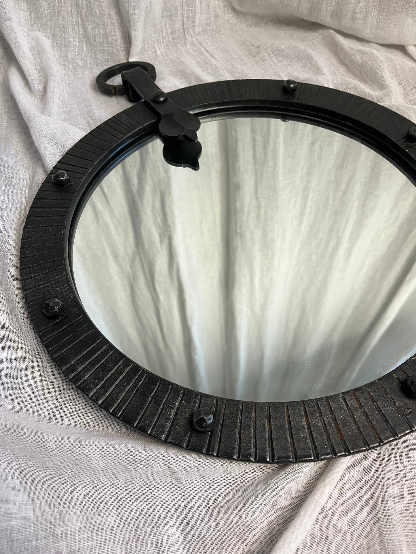 Circular Forged Mirror