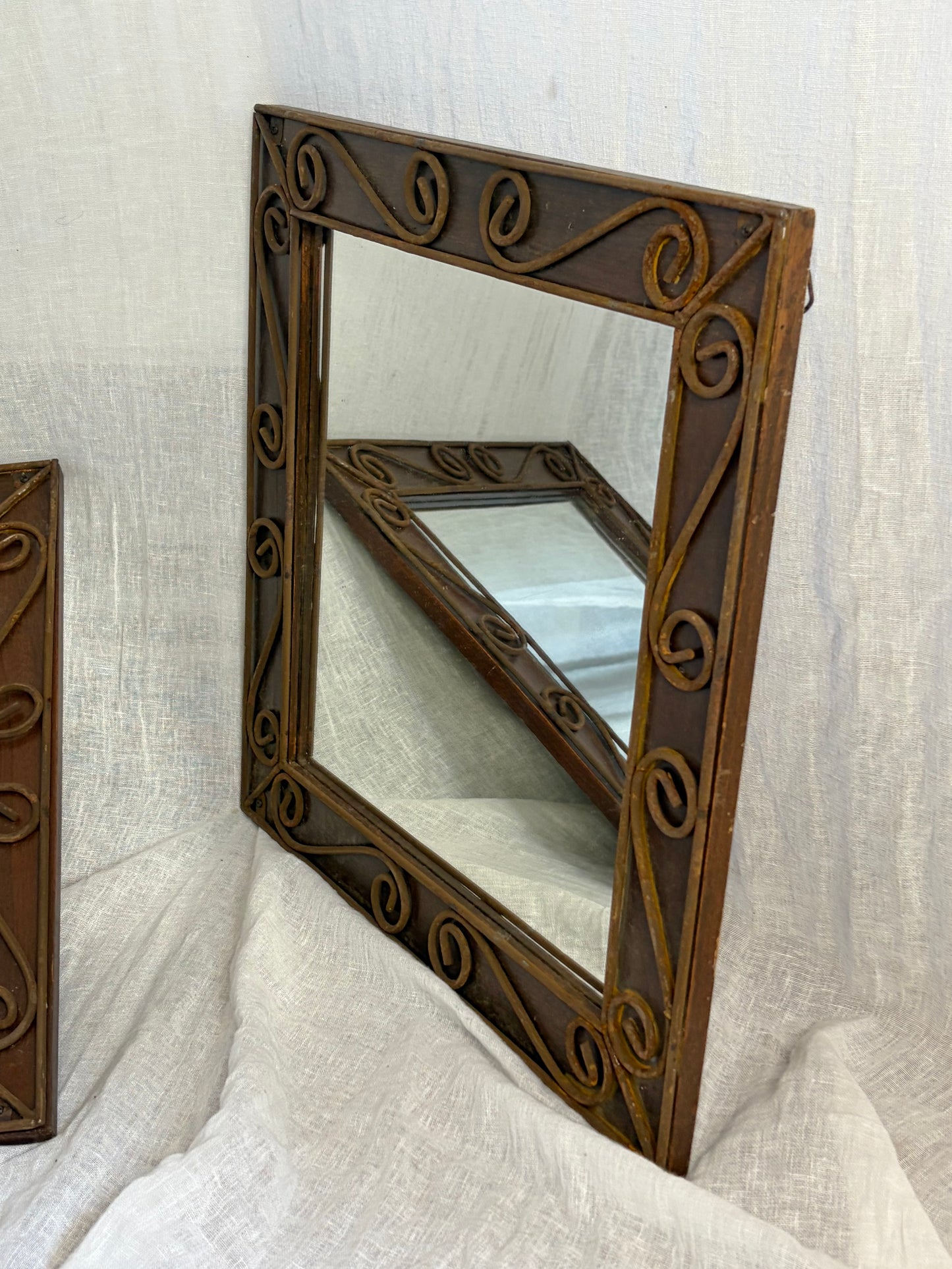 Square Accent Mirrors