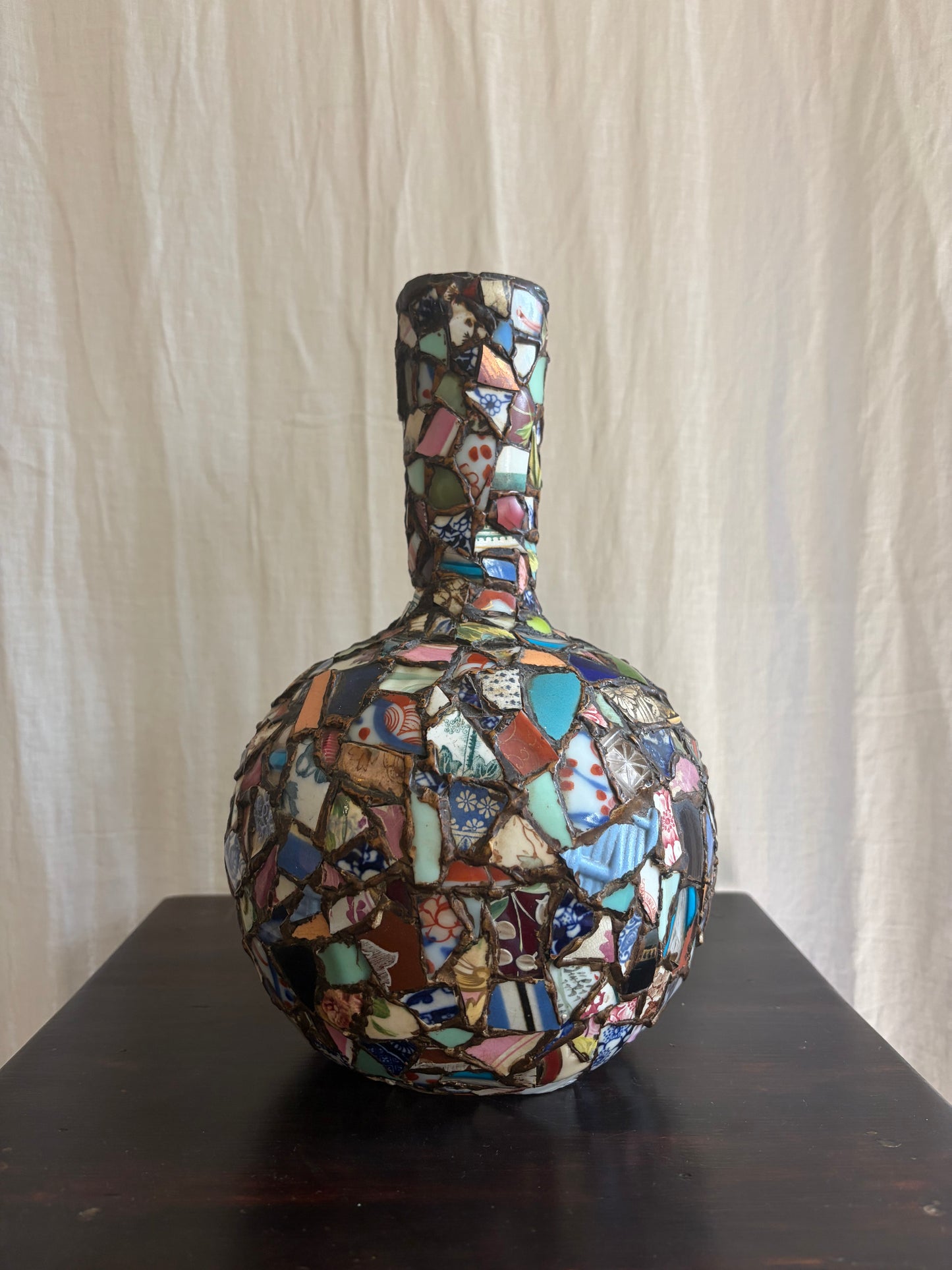Early 20th C ‘Pique Assiette’ Vase