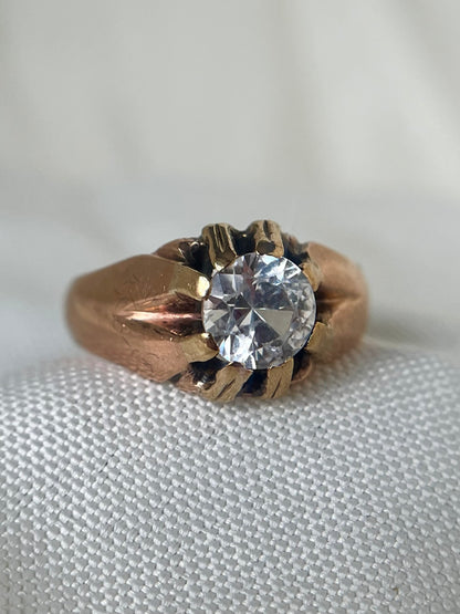 Rose Gold Spinnel Stone Ring
