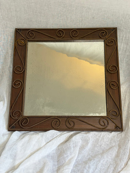 Square Accent Mirrors