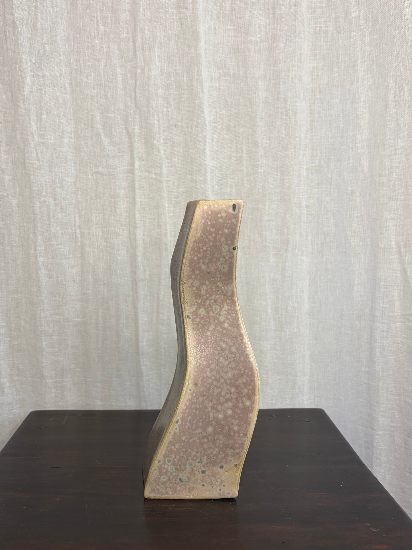 Light Pink Wavy Mottled Vase