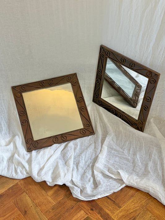 Square Accent Mirrors
